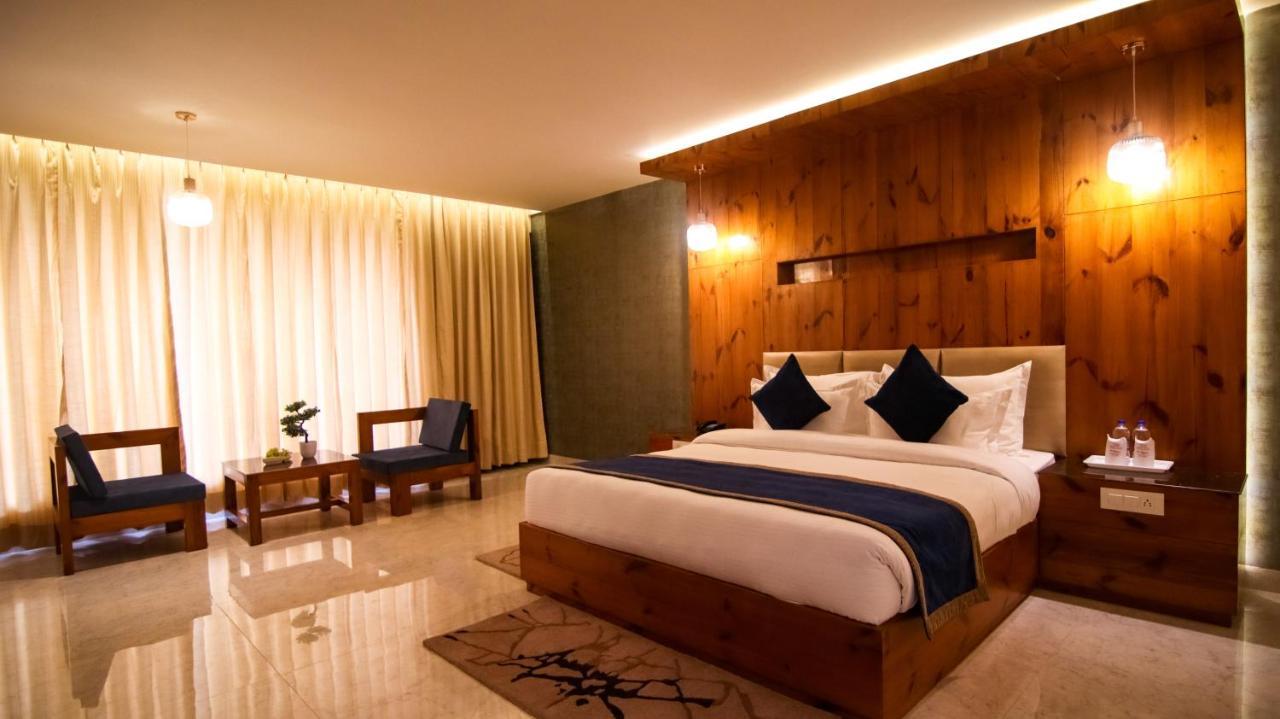 Golden Fern Resort Shimla Zewnętrze zdjęcie