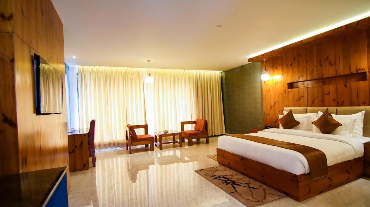 Golden Fern Resort Shimla Zewnętrze zdjęcie