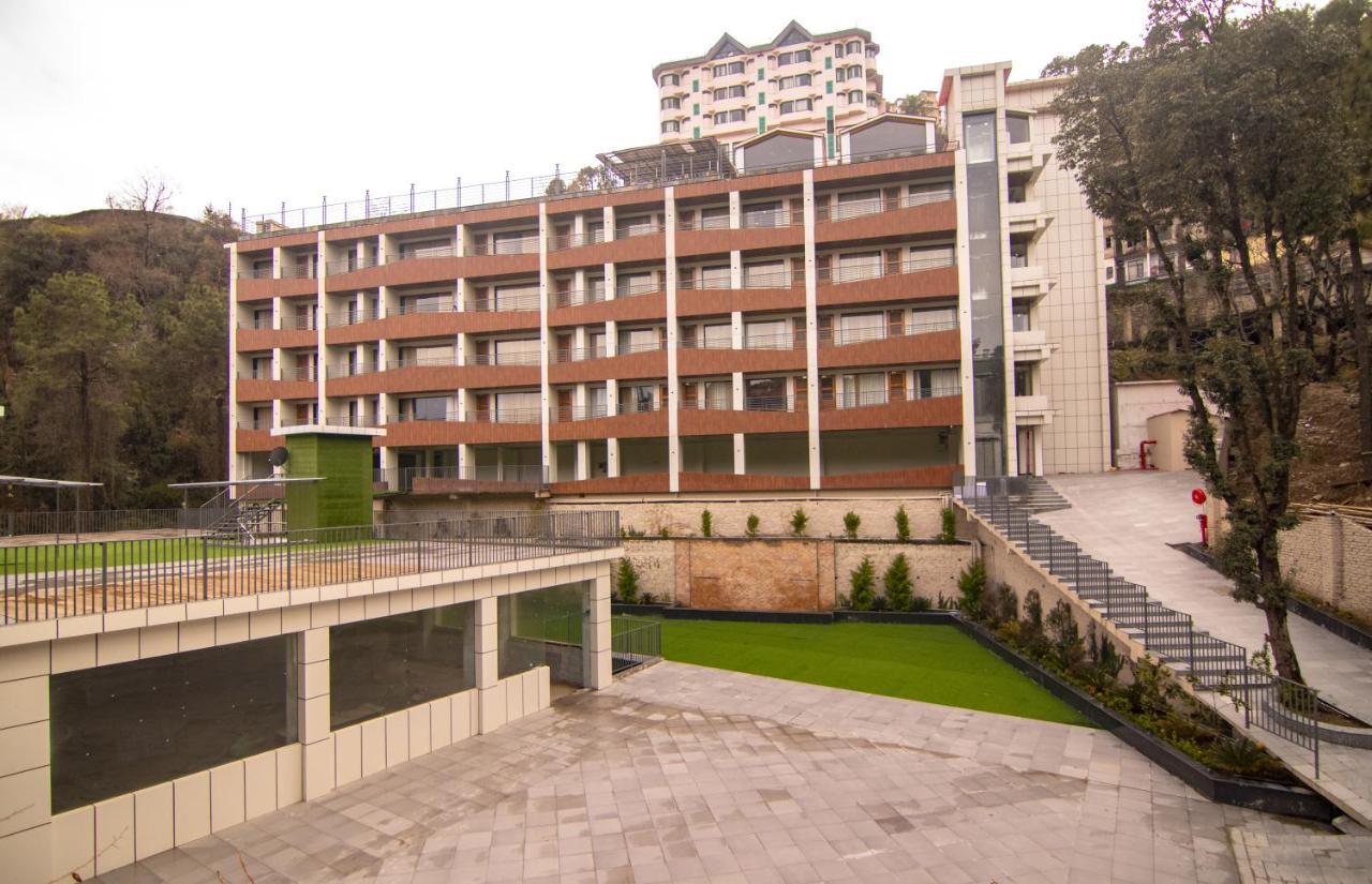 Golden Fern Resort Shimla Zewnętrze zdjęcie