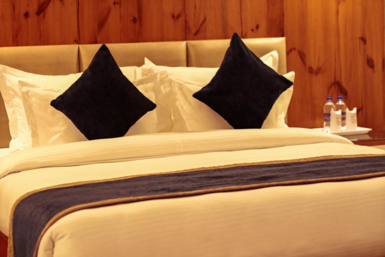 Golden Fern Resort Shimla Zewnętrze zdjęcie