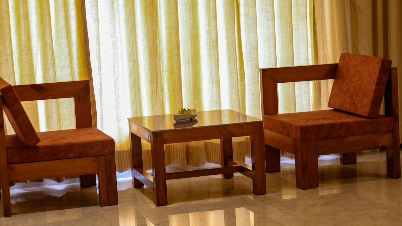 Golden Fern Resort Shimla Zewnętrze zdjęcie