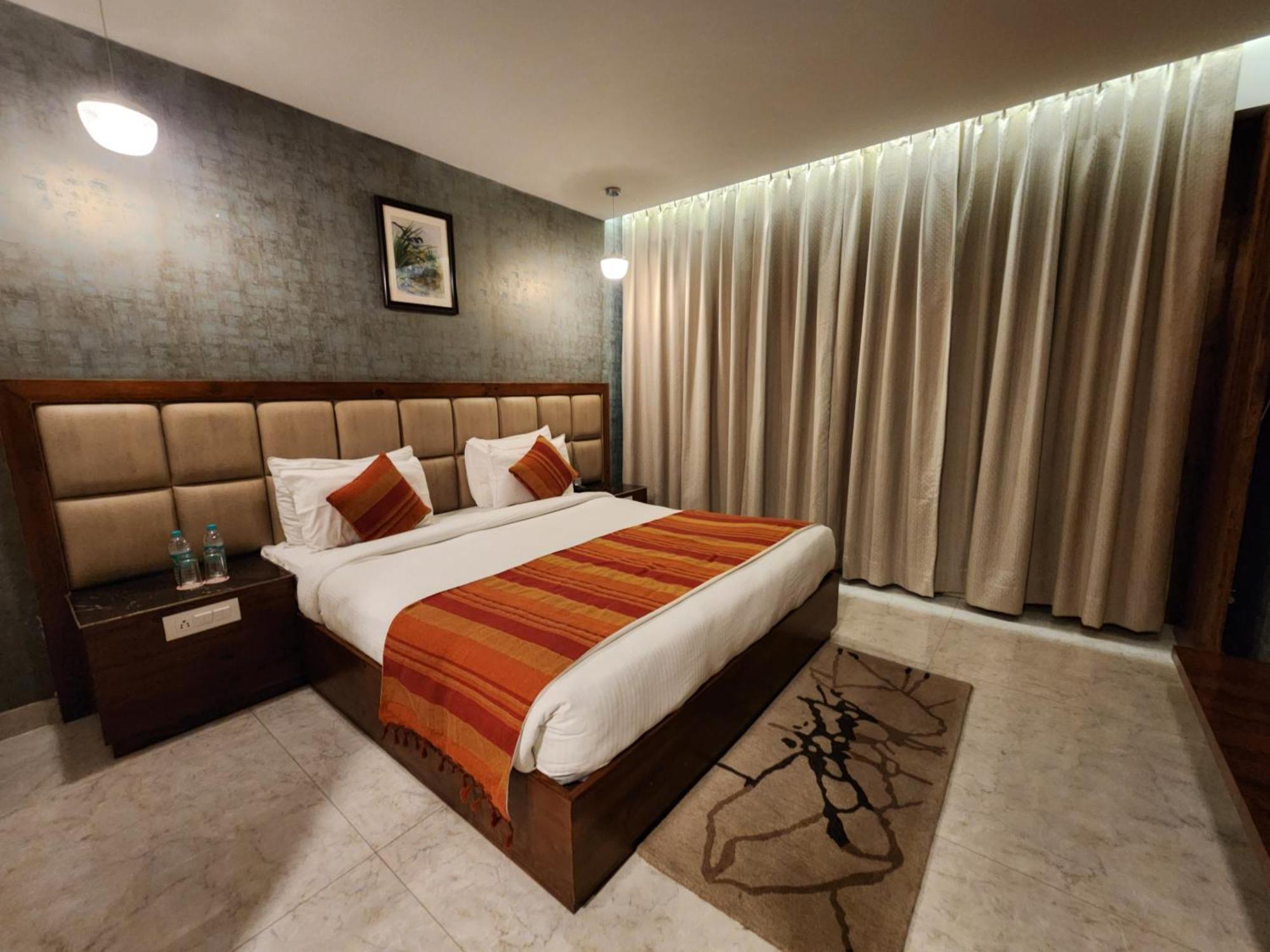 Golden Fern Resort Shimla Zewnętrze zdjęcie