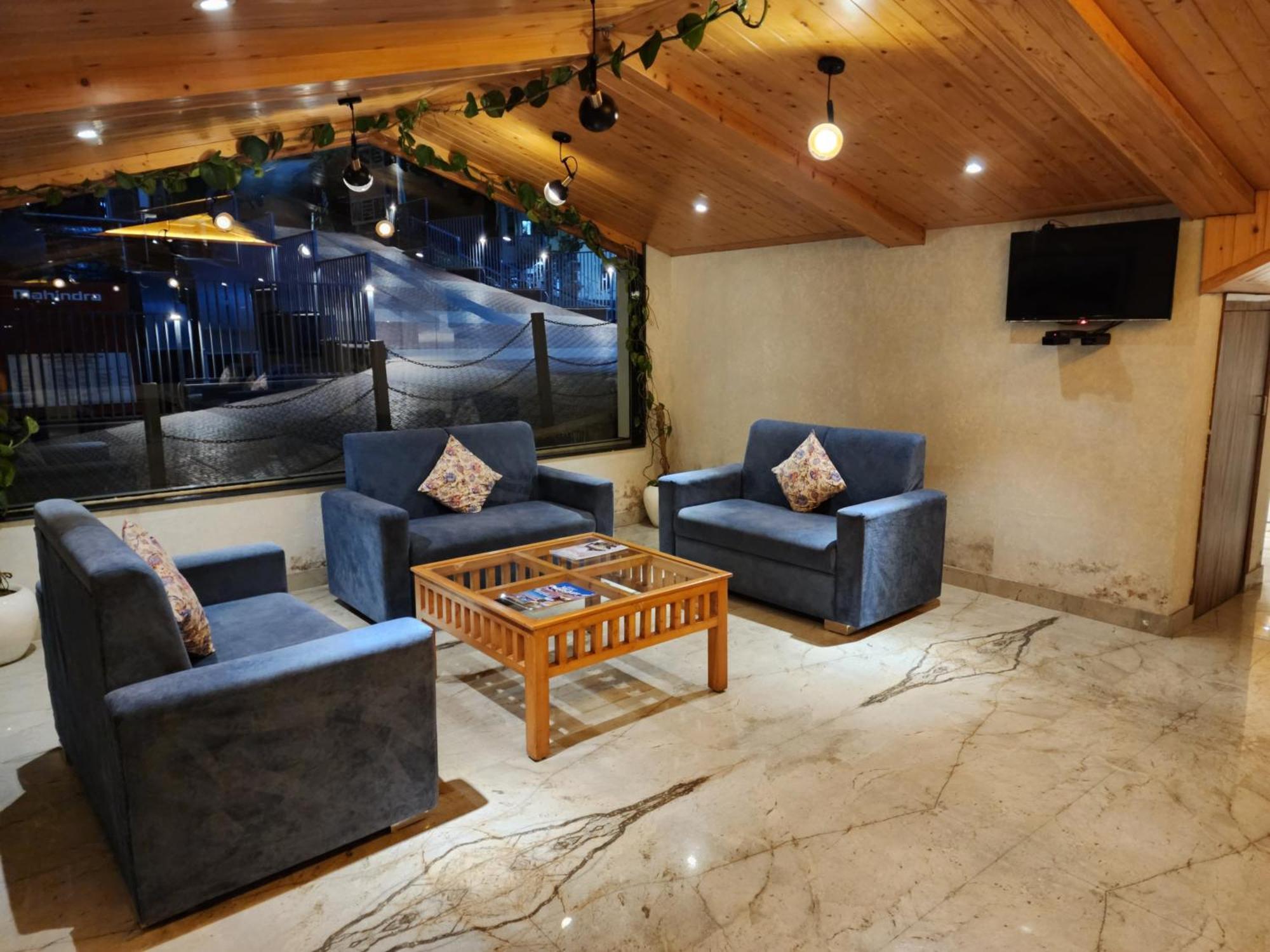 Golden Fern Resort Shimla Zewnętrze zdjęcie